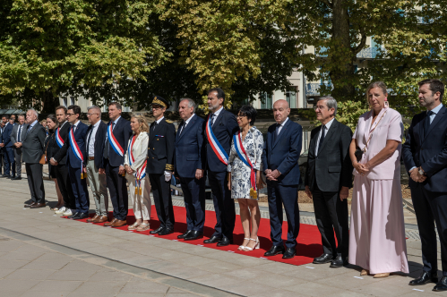 Cérémonie-10Juillet-2.jpg